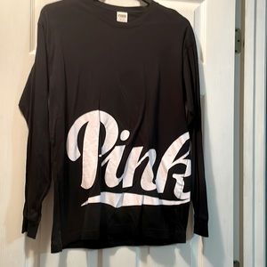 Victoria Secret Pink long sleeve shirt like new pink has no cracks or flaws